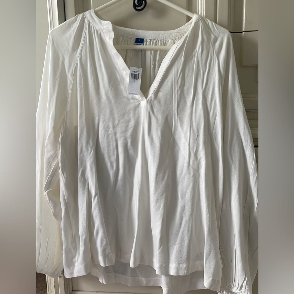 Old Navy blouse small NWT